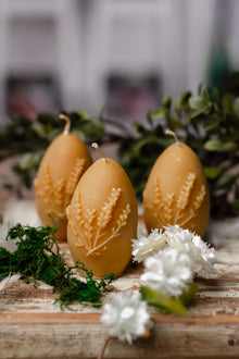 Świeca z wosku pszczelego - Jajko Lawenda