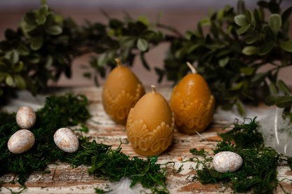 Świeca z wosku pszczelego - Jajko Małe Koronka