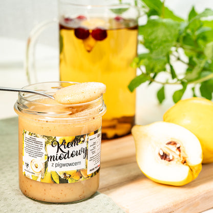 Krem miodowy z pigwą