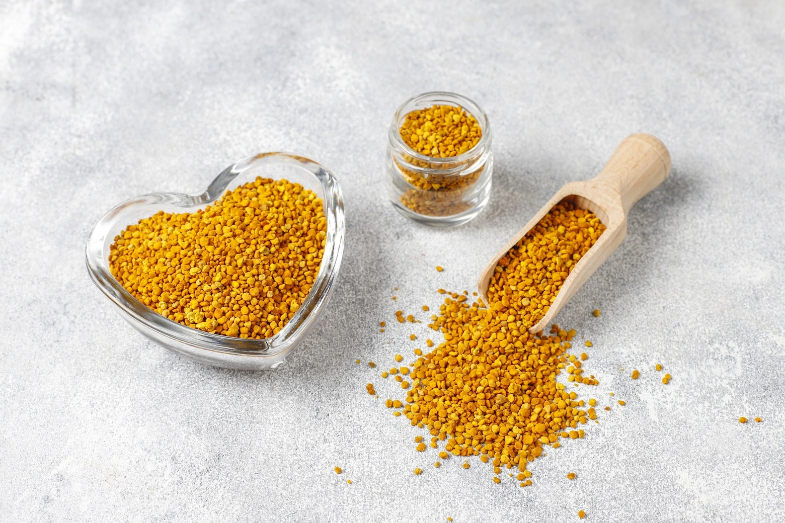 Propolis i pszczeli pyłek – właściwości zdrowotne i dawkowanie